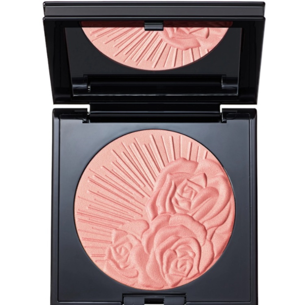 Pat McGrath divine blush fleurtatious